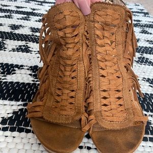 Brown Wedges with Fringe
